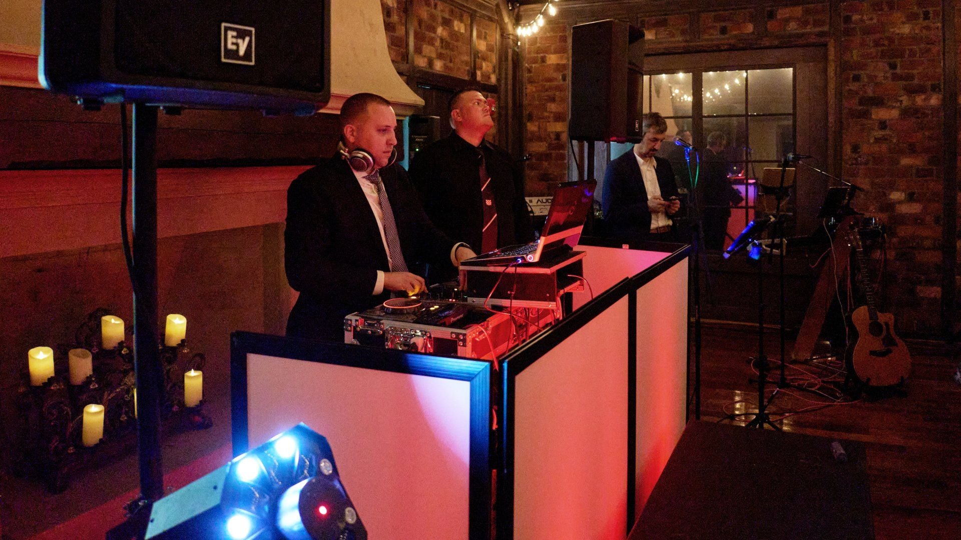Entertainment and DJ — 4
